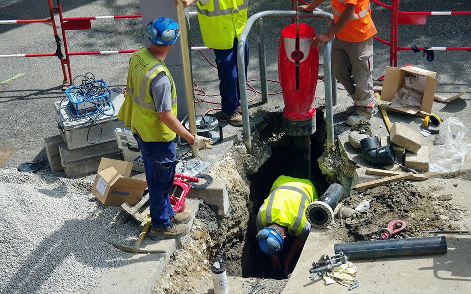 déboucher canalisation soude Suresnes